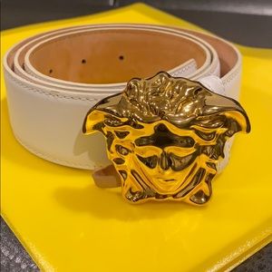 ❌Vesace Medusa belt❌ Sold out❌